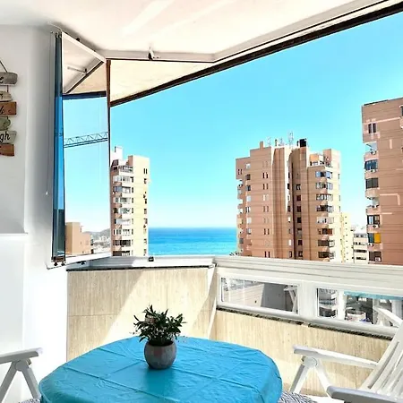 Central Fuengirola Studio Apartment With A Sea View Exterior photo