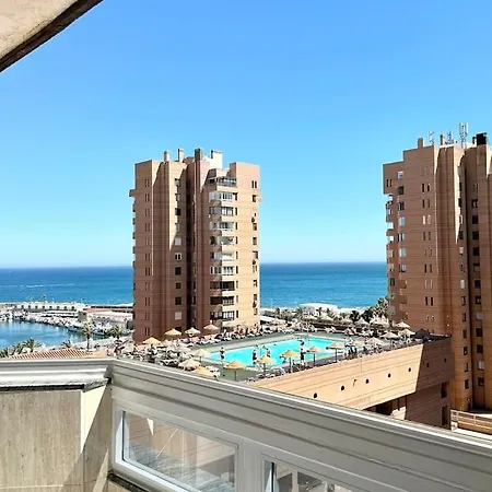 Central Fuengirola Studio Apartment With A Sea View Exterior photo