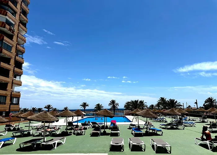 Central Fuengirola Studio Apartment With A Sea View